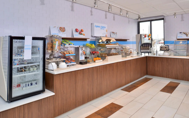 Holiday Inn Express Rochester - University Area by IHG