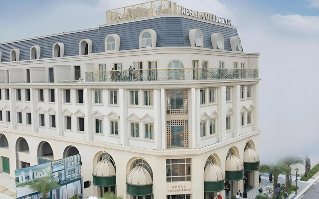 Regal Collection House