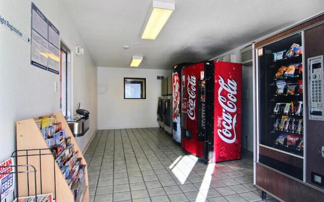 Motel 6 San Angelo, TX