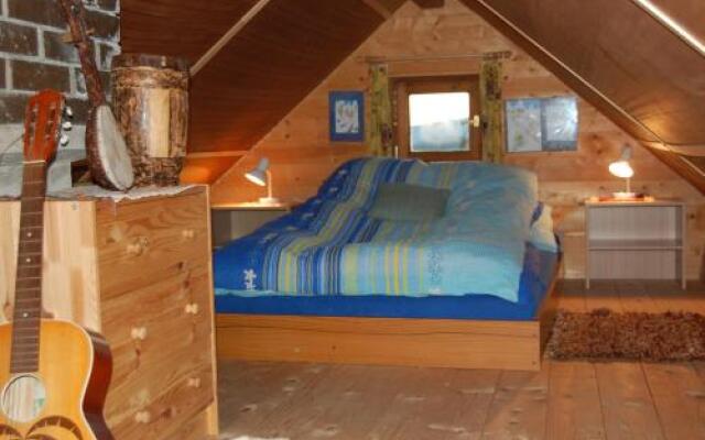 Holiday Home Tone