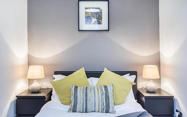 2Bed Apartment in Camden