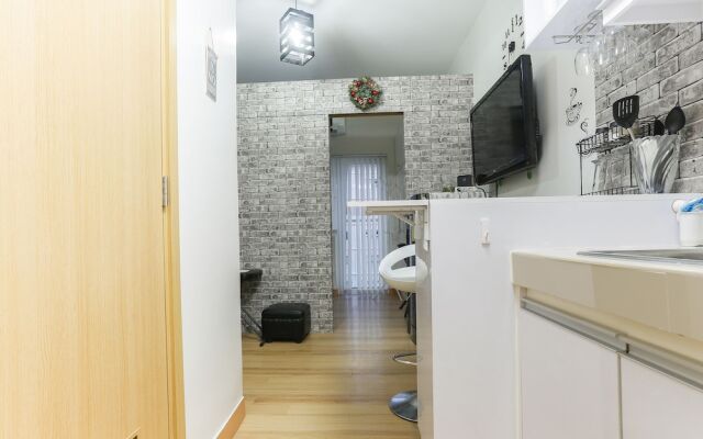 OYO 467 Trees Residences