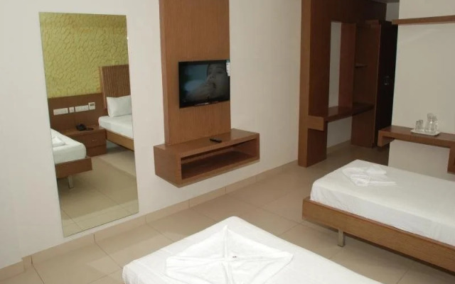 PL.A Amrith Inn