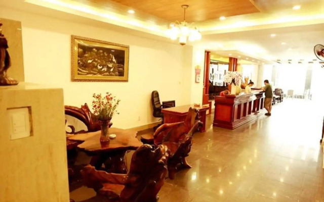 Xuan Hung Hotel