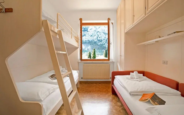 Albatros in Dro With 2 Bedrooms and 1 Bathrooms