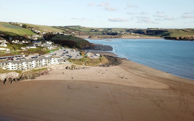17 Burgh Island Causeway