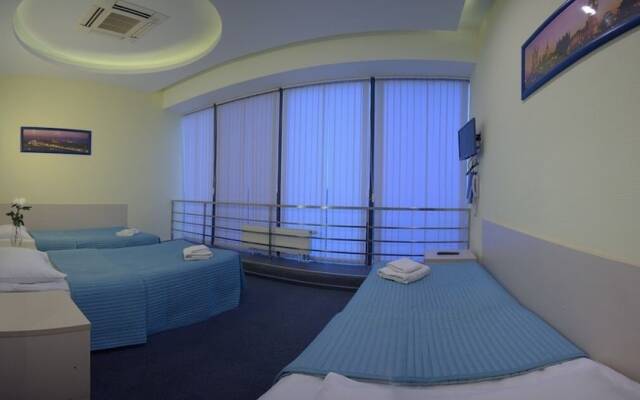 Comfort Hotel Air Express Sheremetievo (FREE ZONE)