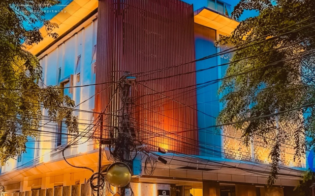 Qube Hotel by 98hospitality