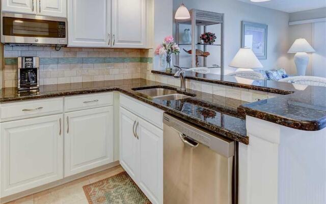 Windjammer 210 - Two Bedroom Condo