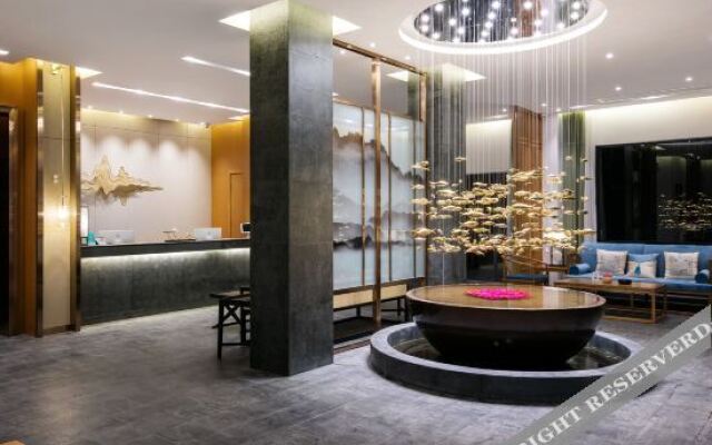 Simple Hotel (Zixing Dongjiang Lake)