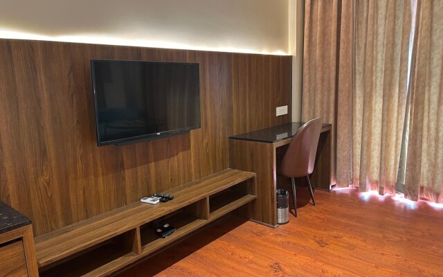 The Imperial Prime Clarks Inn Suites
