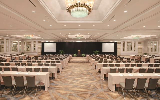 Hyatt Regency Birmingham-The Wynfrey Hotel