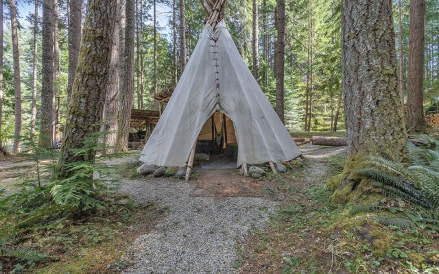 Elk Crossing Cozy Cabin At Crystal Mountain 3 Bedroom Home by Redawning