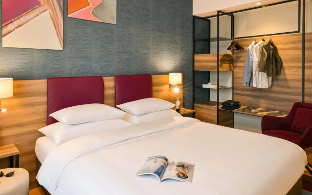 Mercure Geneva Airport - Image 7