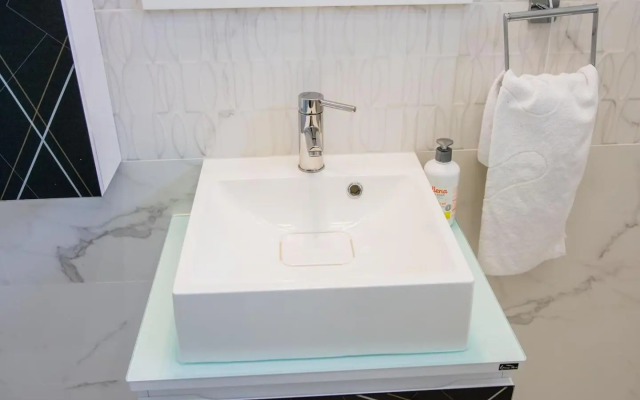 Grande Plus Apartment Dzungla