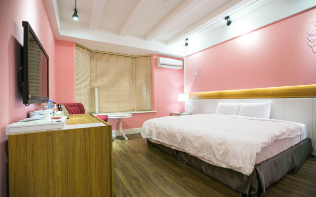 Young Motel