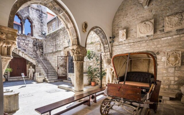 Castle View in Deluxe Room - Hotel Rose Split