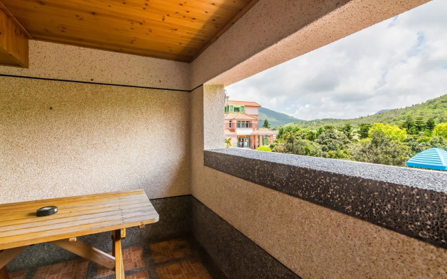 Kenting Maya House B&B