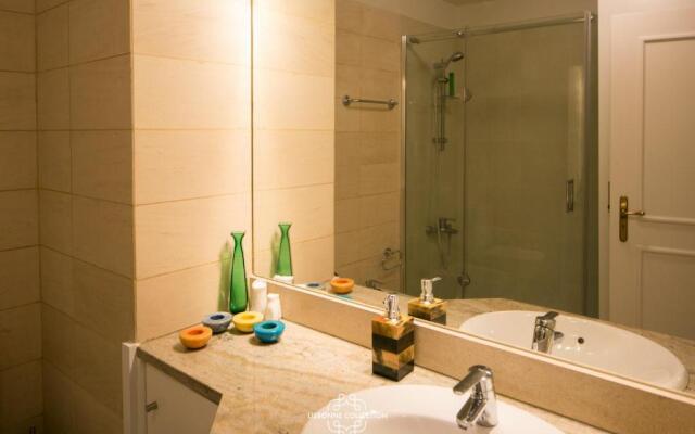 Elegance Lisbon View 68 by Lisbonne Collection