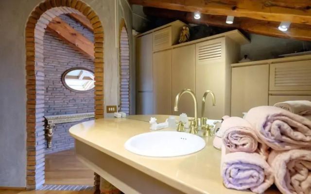 6 Ponterosso - Luxury Attic