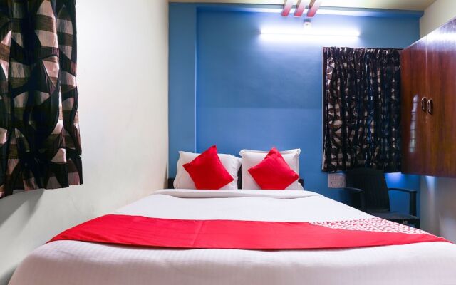 OYO 10711 Hotel NSNR Residency