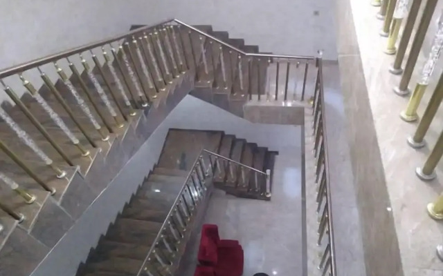 Tatiana Hotel and Suites