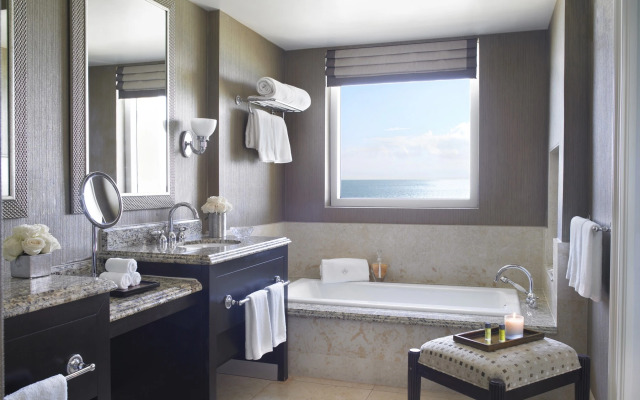 Acqualina Resort & Residences On The Beach