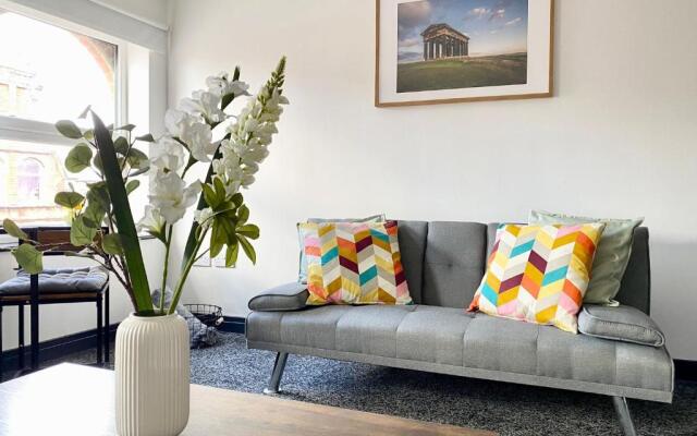 City Center Top Floor Executive Flat