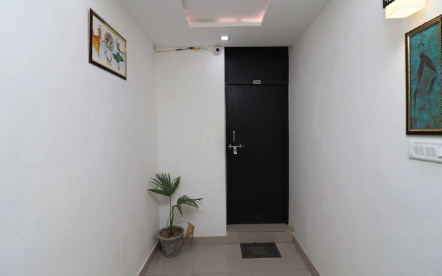 OYO Flagship 24679 Hotel Green House