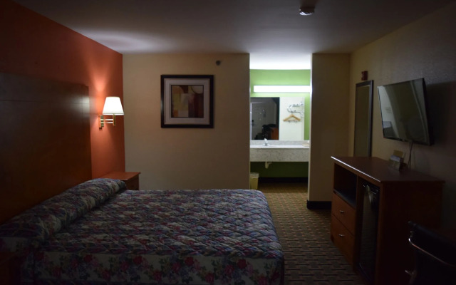 Royal Inn Douglasville