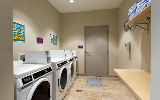Home2 Suites by Hilton Charlotte Belmont