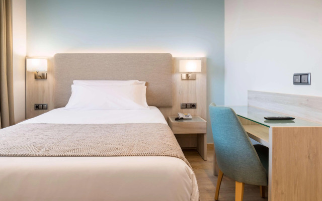 Occidental Sevilla Viapol