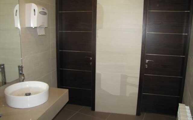 Douma Hotel