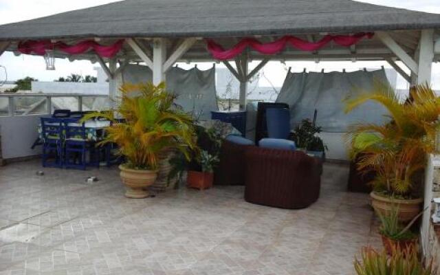 Nely y Pietro GuestHouse