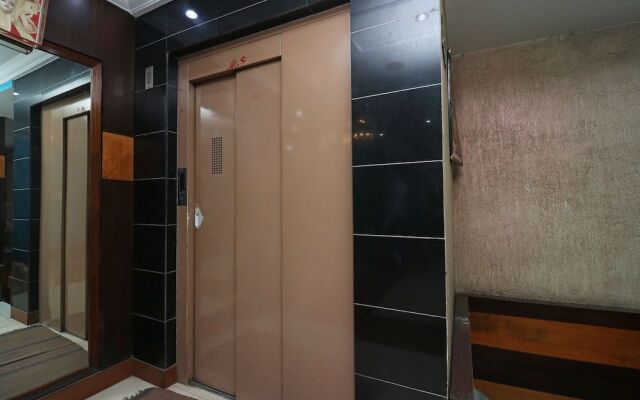 OYO 31010 Konark Regency