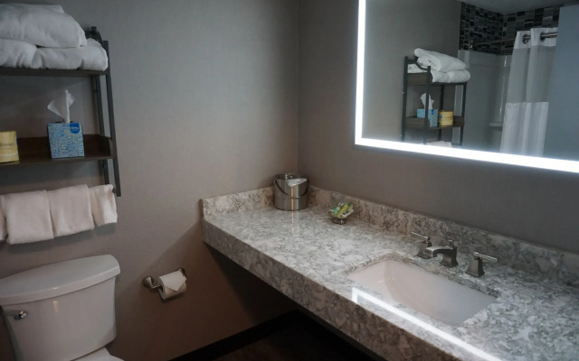 Findlay Inn and Conference Center