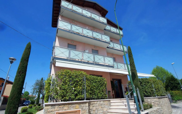 Hotel Clarin 14 by Dori