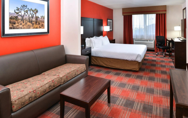 Holiday Inn Express Hotel & Suites Kingman by IHG