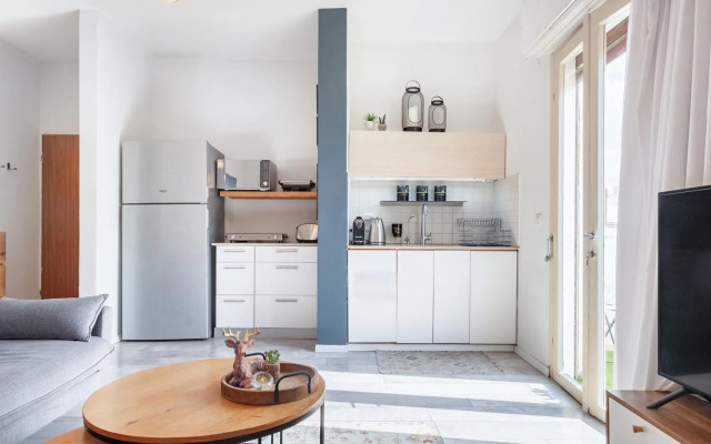 Premium 1BD apartment near the beach W/Balcony