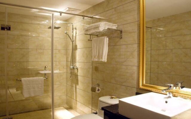 Guilin Golden Crown International Hotel