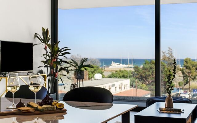 Sanders Gaia Bright 2 Bdr Apt With Sea View