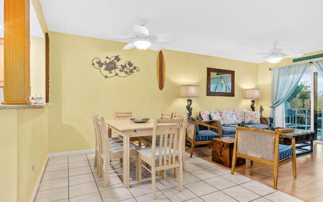 Ocean And Racquet 8110