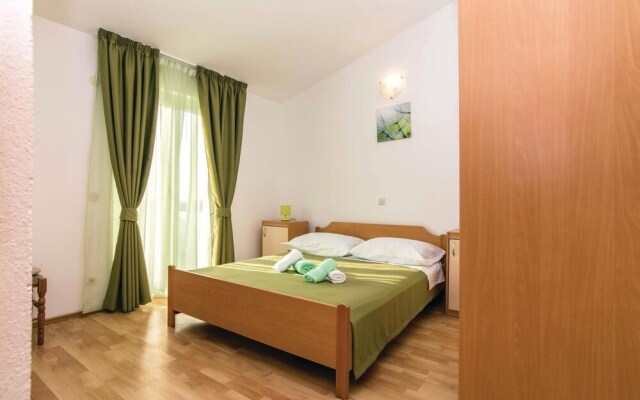 Nice Home in Pakostane With 5 Bedrooms, Wifi and Outdoor Swimming Pool