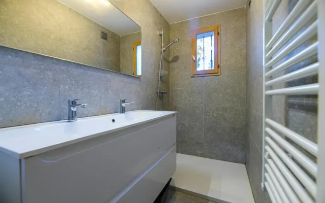 Villa à 5mn des plages avec piscine/jardin privée