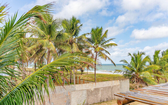 IT26 Bangalô Vista Mar 3 Suítes, Pé na Areia - Residencial Varandas do Mar