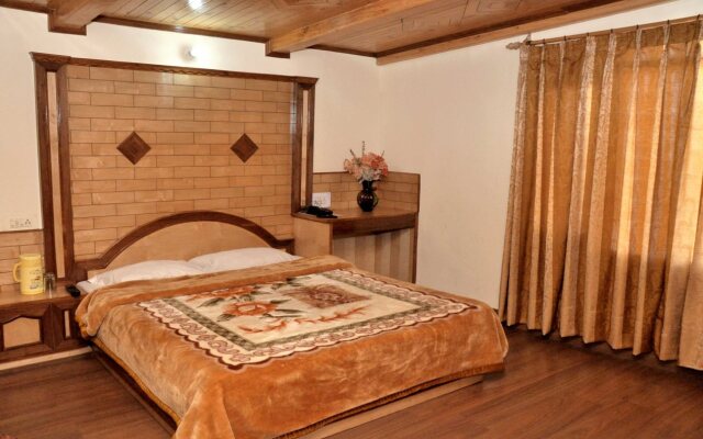 10692 Hotel Shubham