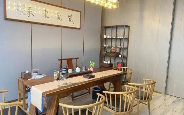 New Beacon Yunman Internation Hotel (Yingshan Tourist Center Chaxiang Small Town)