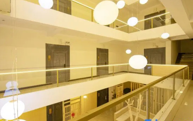 ManDan  Hostel