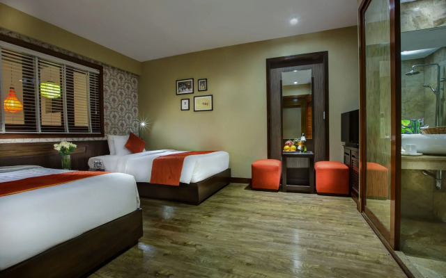 Oriental Suites Hotel & Spa