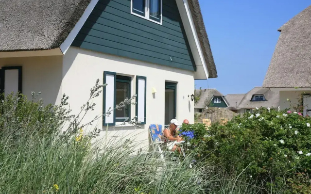 Thatched, Attractive Villa in Julianadorp near Beach